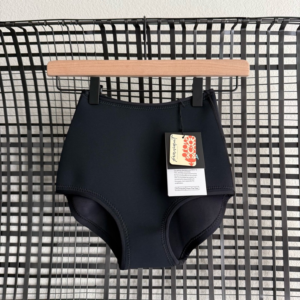 Atmosea high waisted surf bottoms black - Picture 2 of 6